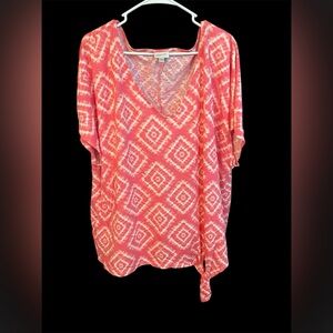 Avenue Pink Geometric Top - Size 26/28 NWOT